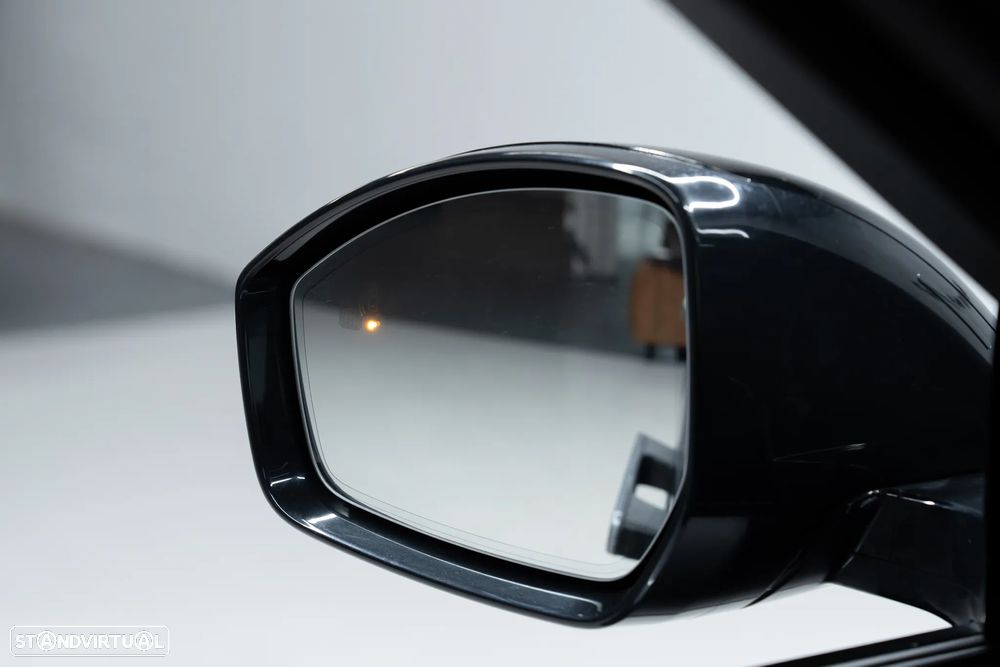 Land Rover Range Rover Velar 2.0 P400e AWD R-Dynamic SE - 23