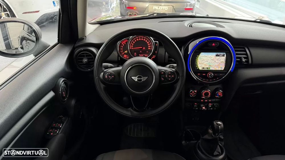 MINI 5 Portas Cooper D - 15