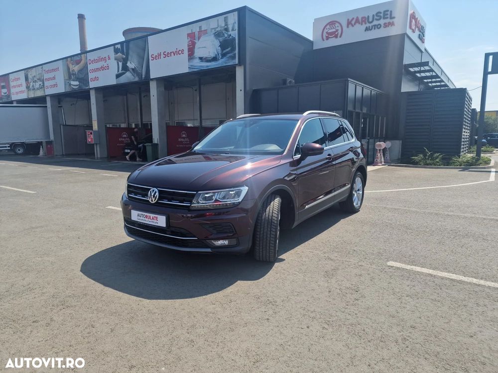 Volkswagen Tiguan - 2