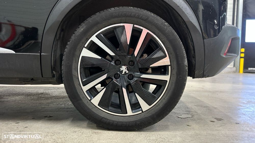 Peugeot e-2008 50 kWh GT Pack - 11