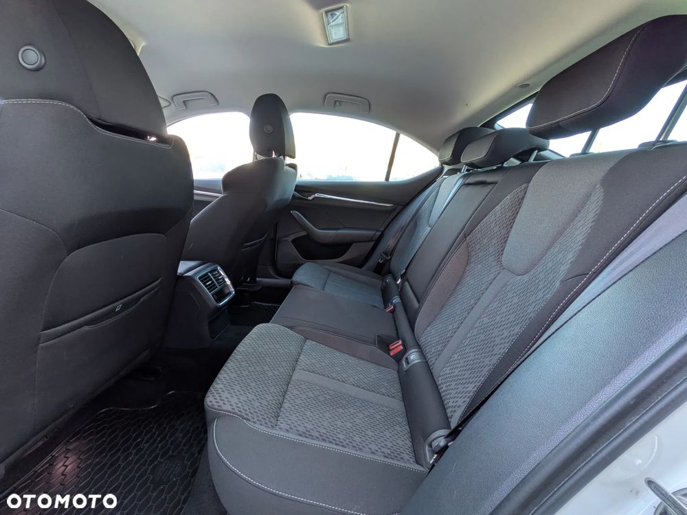 Skoda Octavia 1.5 TSI ACT Style - 13