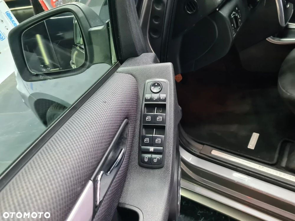 Mercedes-Benz Klasa B 180 CDI DPF SPORT EDITION - 20