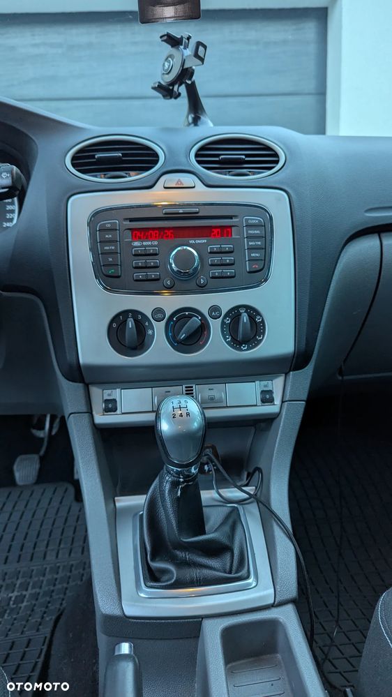 Ford Focus - 16