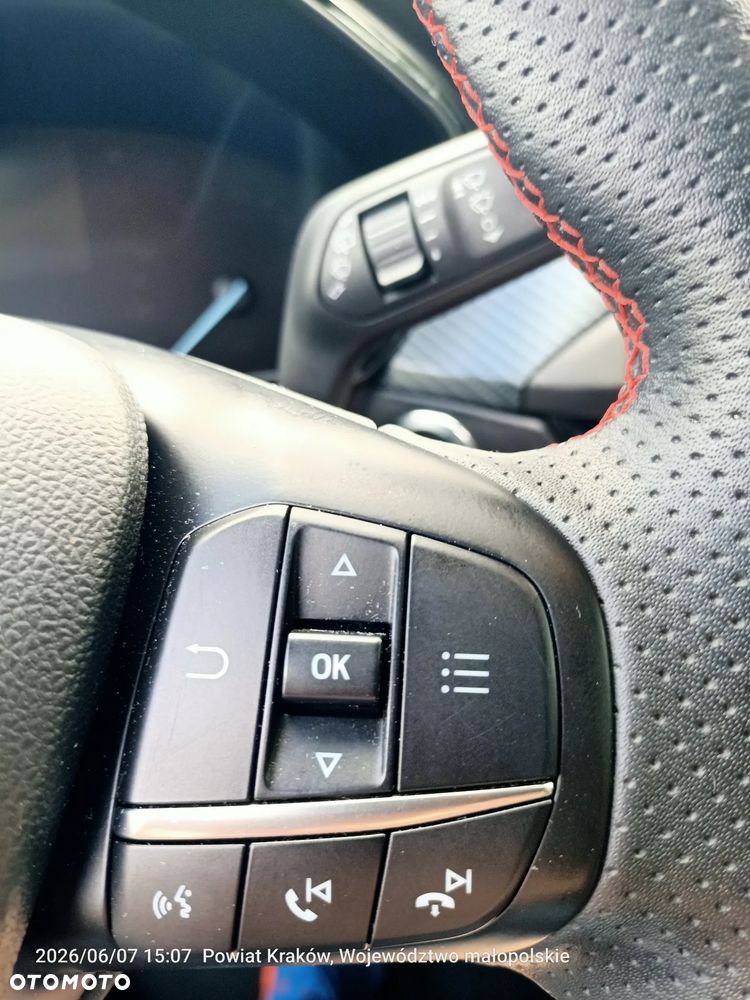 Ford Focus 2.0 EcoBlue STart-Stopp-System ST-LINE X - 37