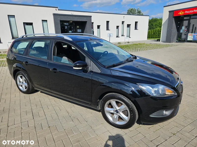 Ford Focus 1.6 Ambiente - 21