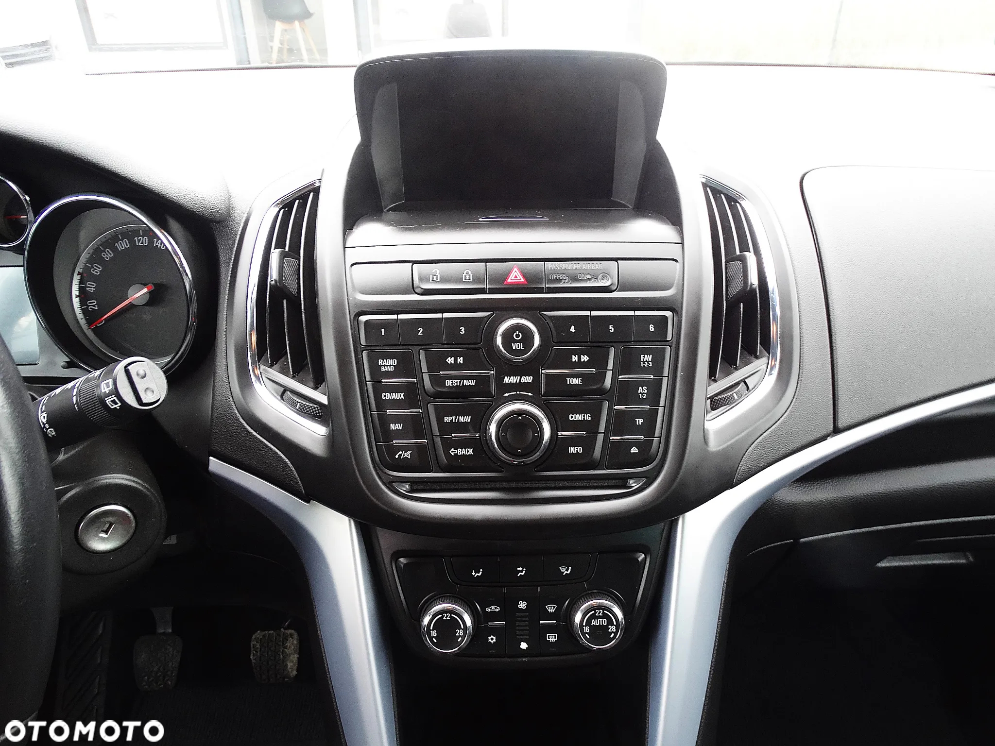 Opel Zafira 1.4 T Elite - 23