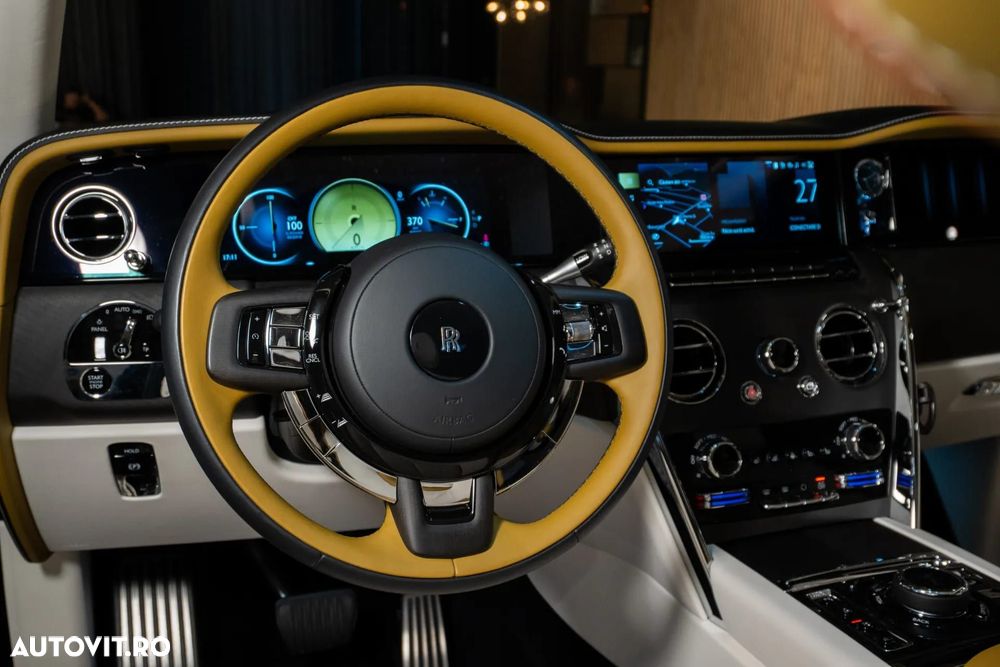 Rolls-Royce Cullinan - 37