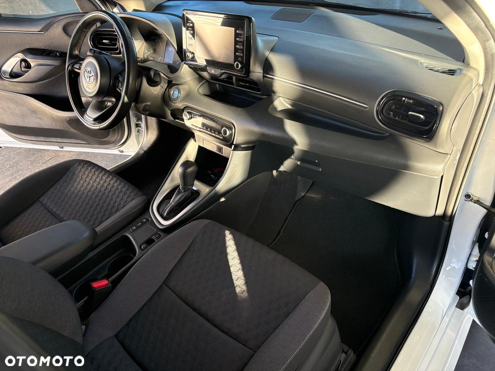 Toyota Yaris Hybrid 1.5 Active - 13