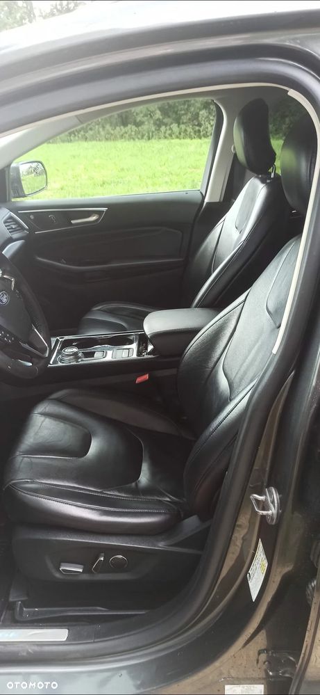 Ford Edge - 4