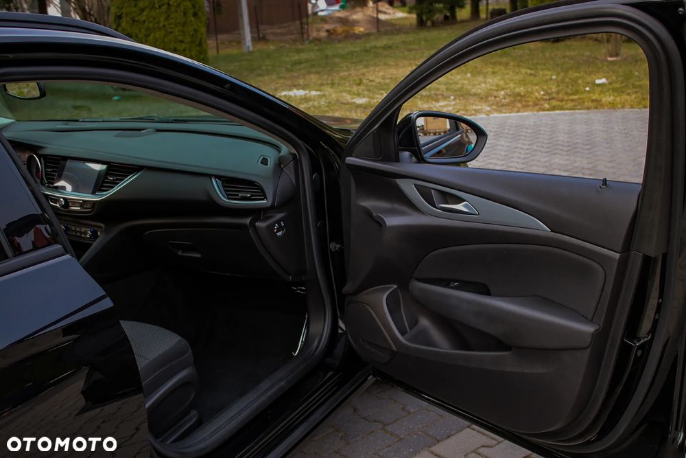 Opel Insignia 1.5 Direct InjectionTurbo Business Edition - 24