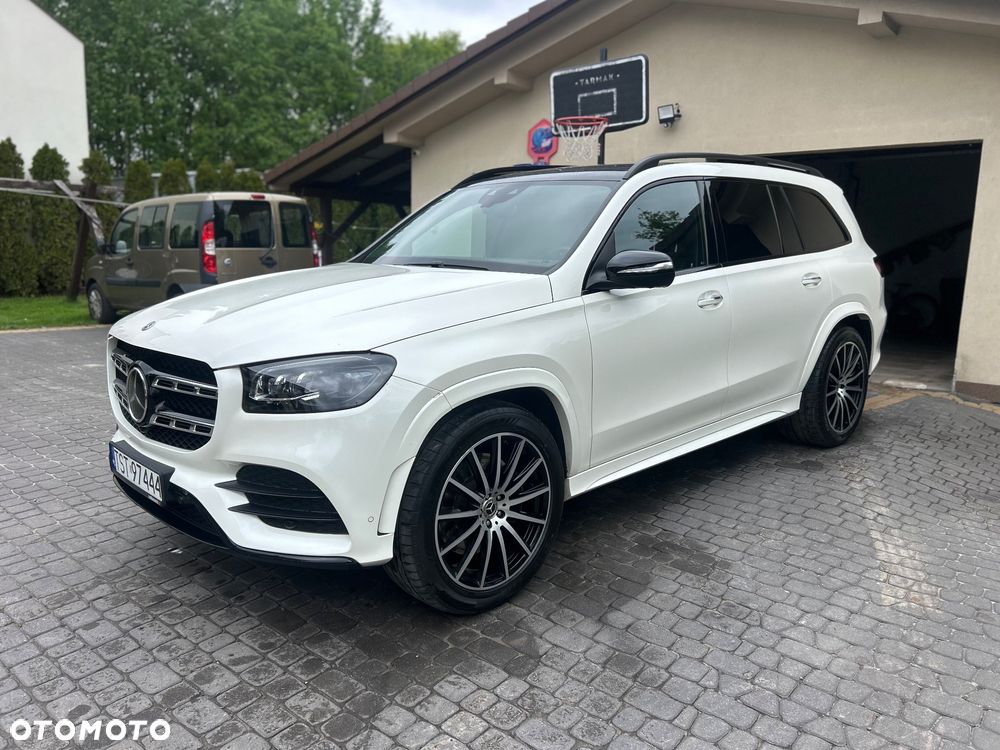 Mercedes-Benz GLS - 2