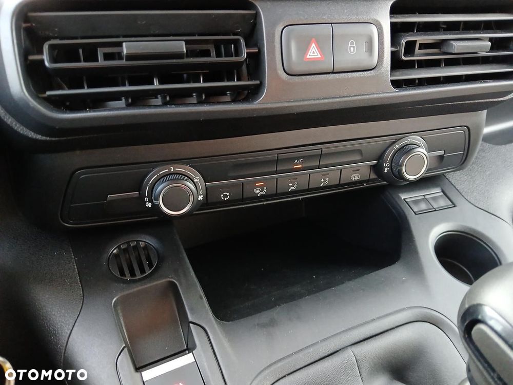 Toyota PROACE CITY - 33
