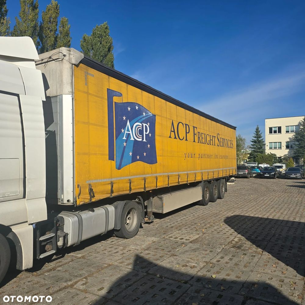 Schmitz Cargobull - 2