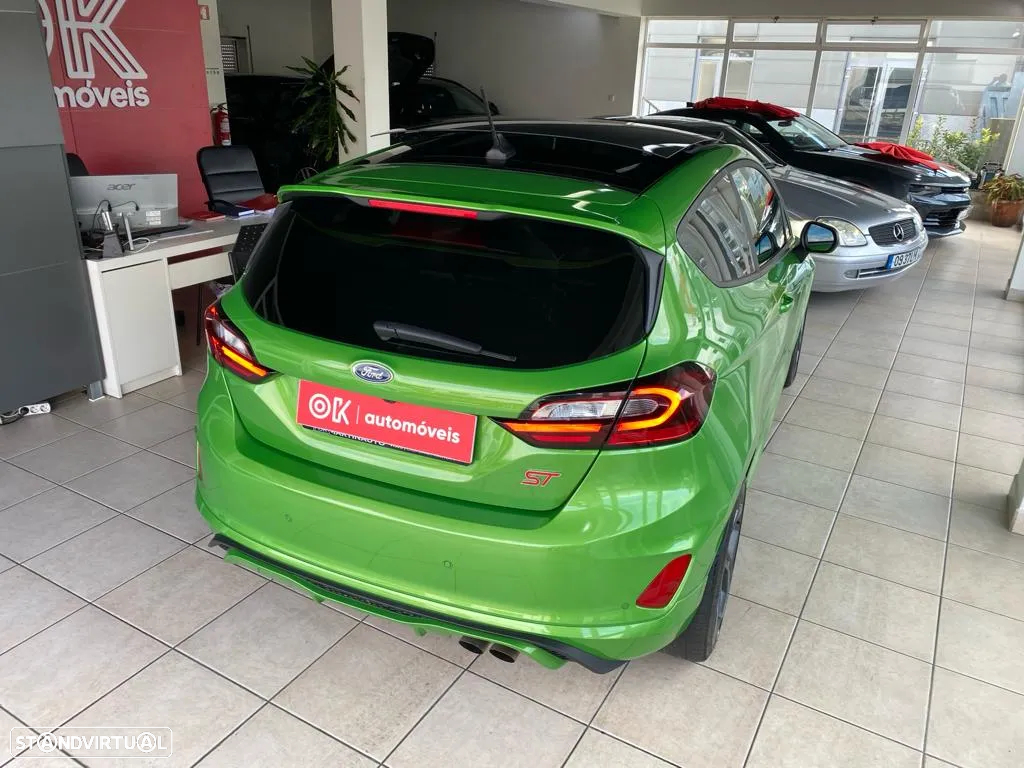 Ford Fiesta 1.5 EcoBoost ST High - 13