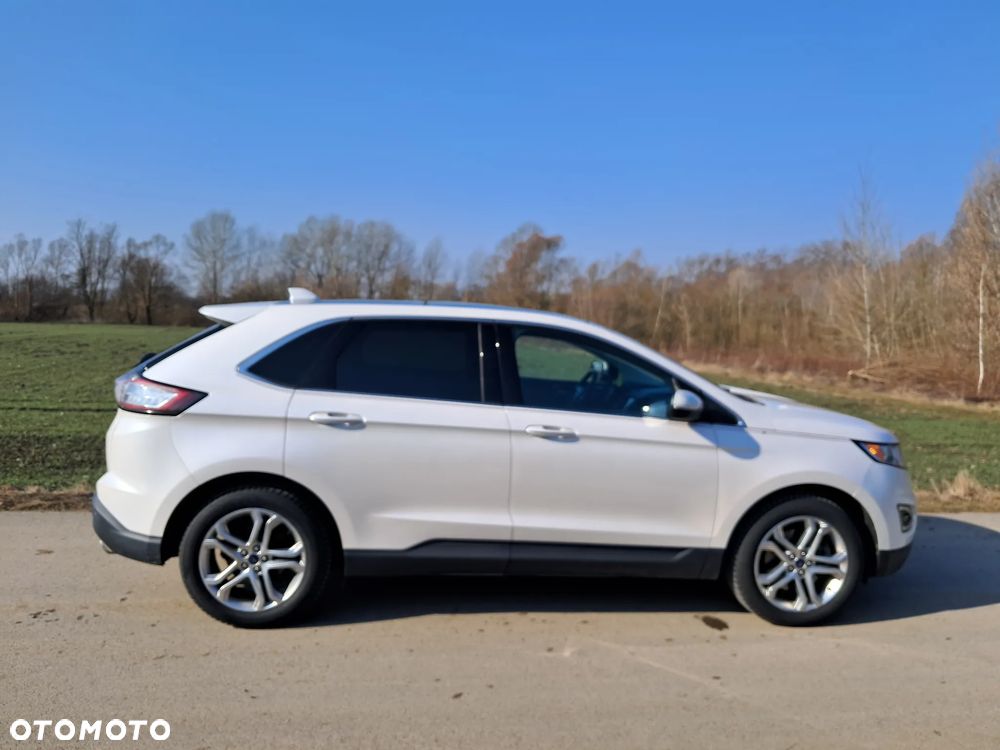 Ford Edge - 2