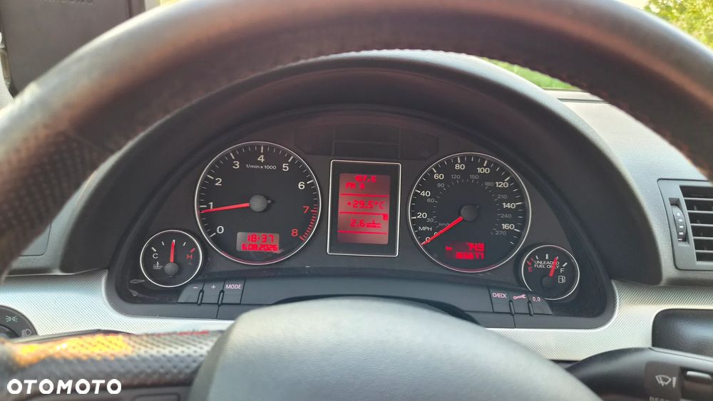 Audi A4 Limousine 2.0 T FSI - 7