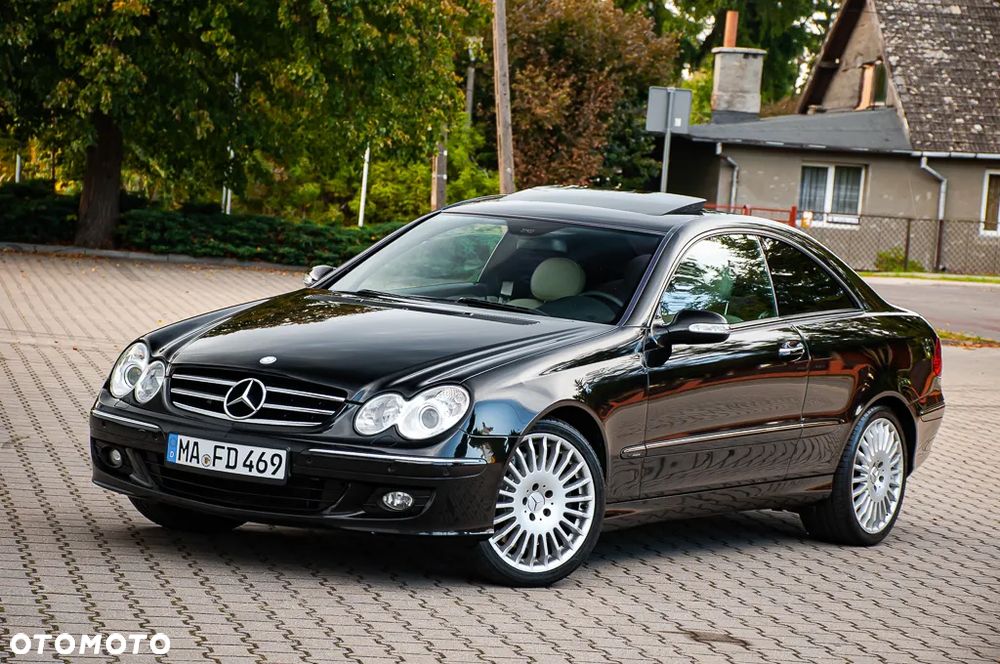 Mercedes-Benz CLK Coupe 350 7G-TRONIC Avantgarde - 1