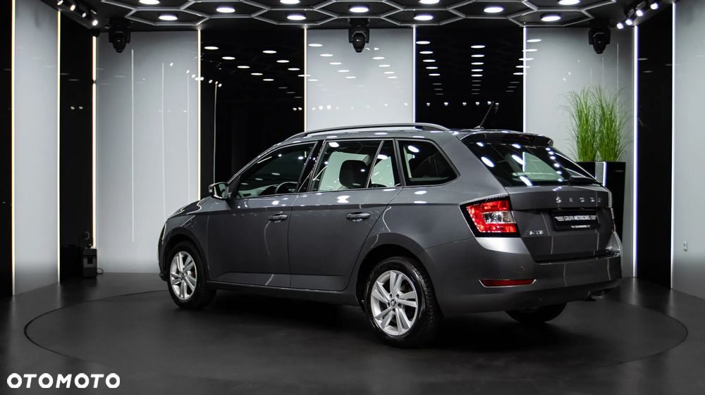 Skoda Fabia 1.0 TSI Ambition Plus - 6