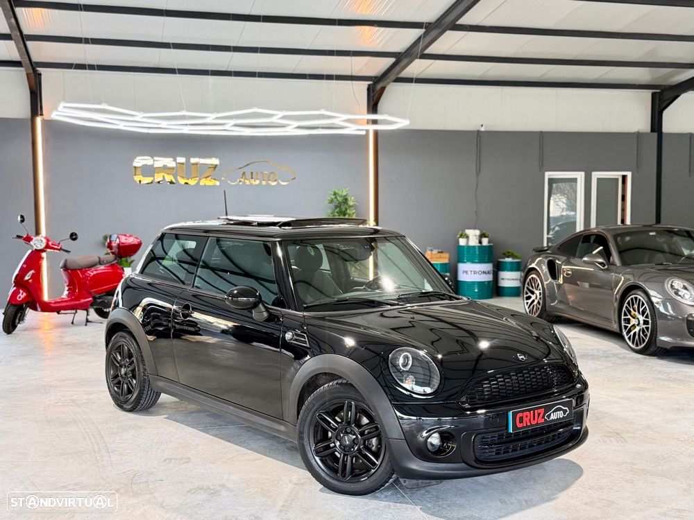MINI 3 Portas Cooper D - 12