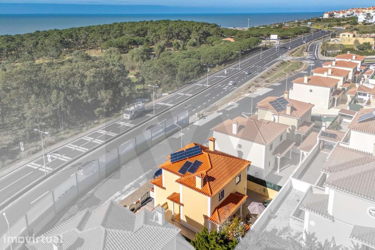 Bela e Ampla Moradia T3+1 em Ribeira D´ilhas - Ericeira - Grande imagem: 2/60