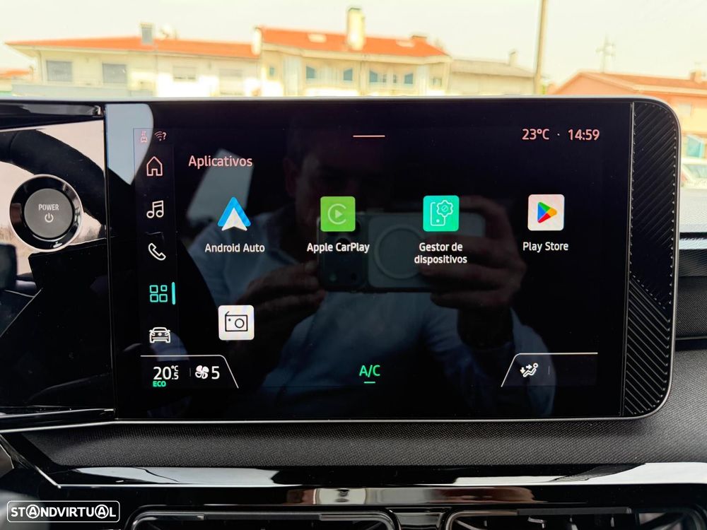 Nissan Micra 52 kWh Advance Two Tone - 26