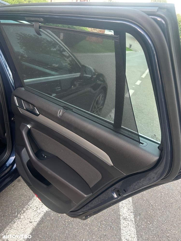 Volkswagen Passat 2.0 TDI DSG Comfortline - 40