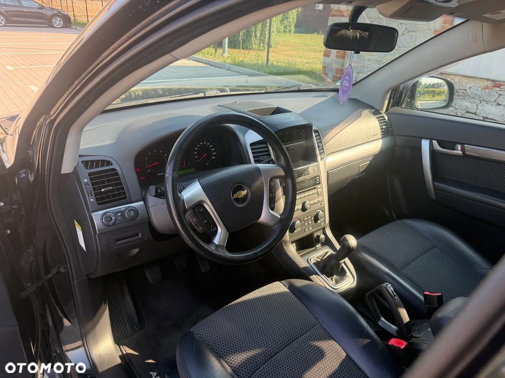 Chevrolet Captiva 2.4 2WD 7 Sitzer LS - 15