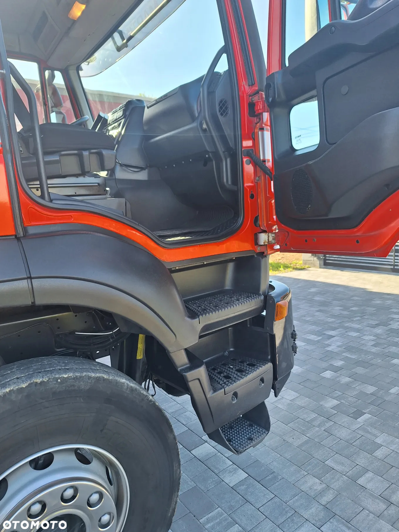 Iveco Trakker - 8