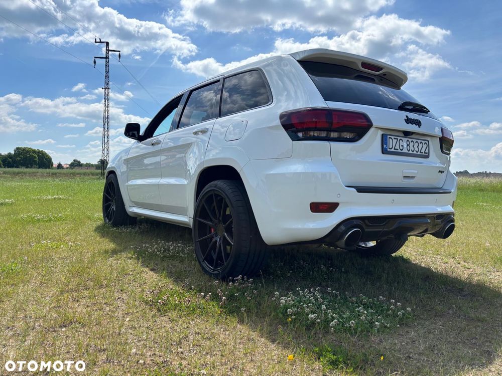Jeep Grand Cherokee - 4