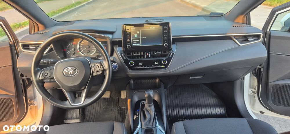 Toyota Corolla 1.8 Hybrid Comfort - 21