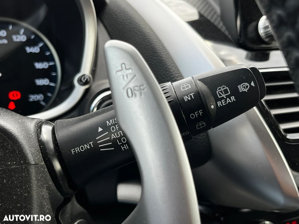 Mitsubishi Eclipse-Cross - 20