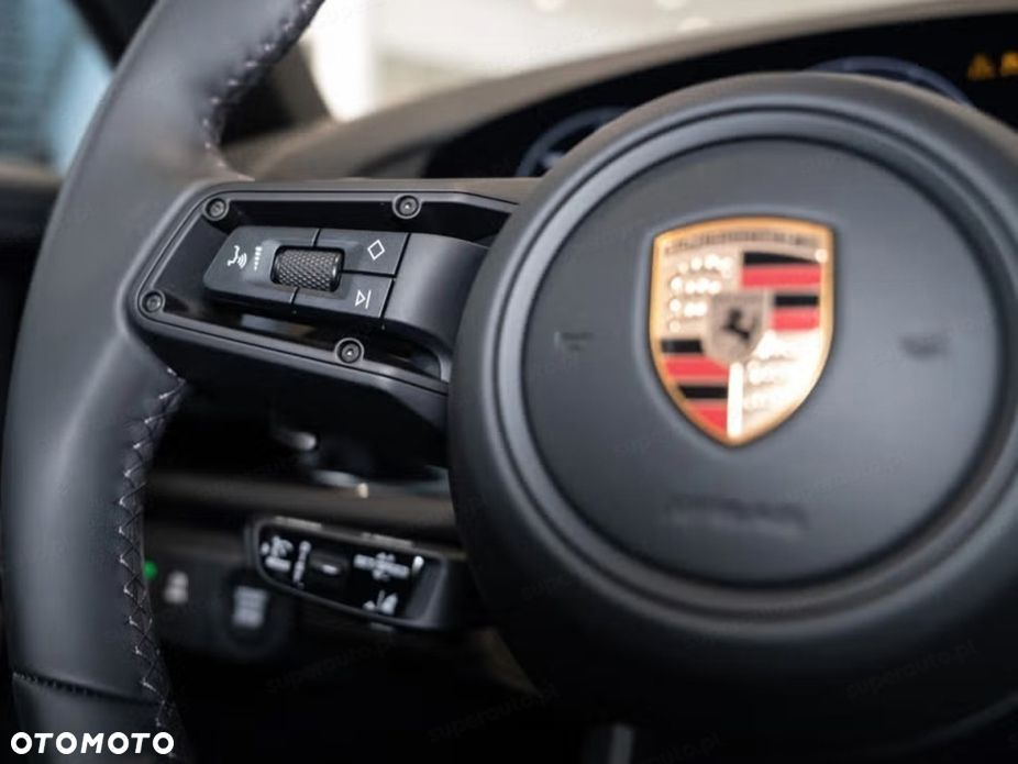 Porsche Panamera 4 - 7