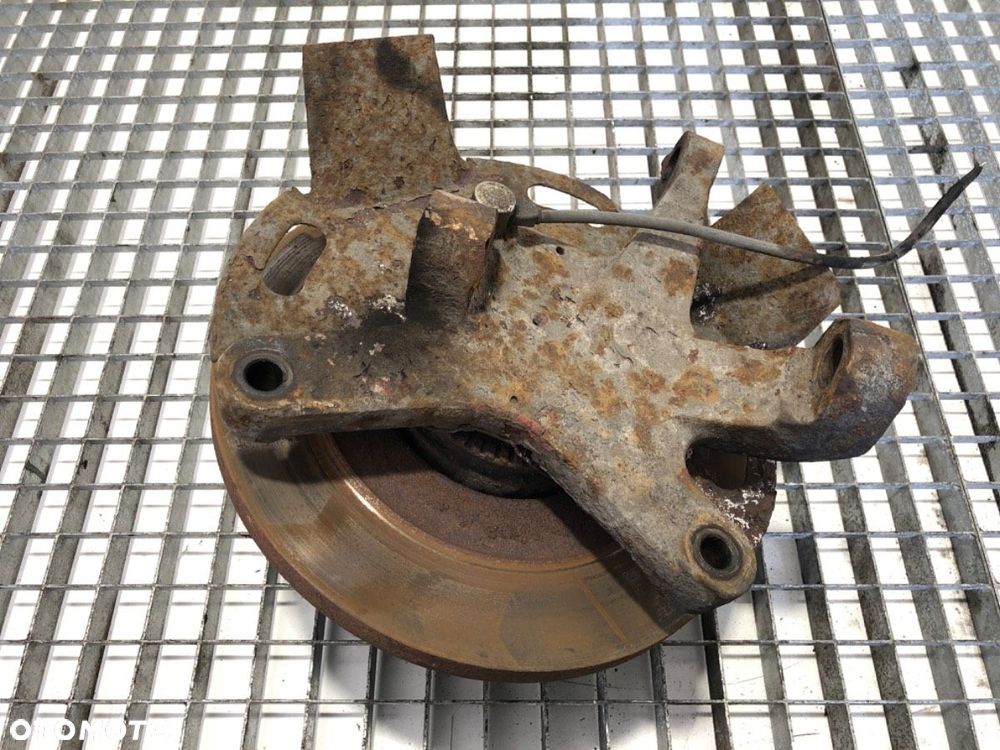 ZWROTNICA PRAWY PRZÓD  IVECO DAILY III Autobus 1999 - 2006 35 S 13, 40 C 13, 50 C 13 92 kW [125 KM] - 1