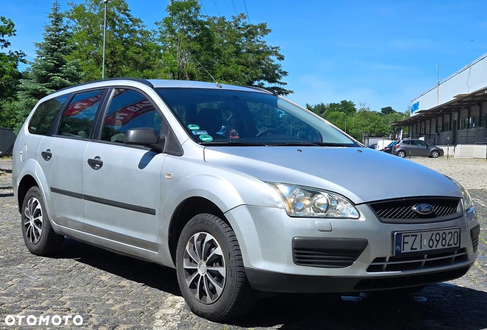 Ford Focus 1.6 16V Titanium - 5