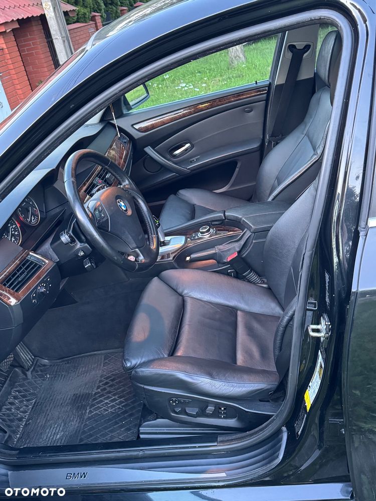 BMW Seria 5 535i Modern Line - 26