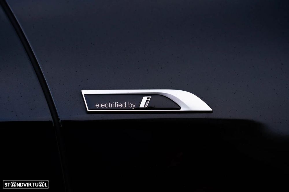 BMW X1 xDrive25e xLine - 11