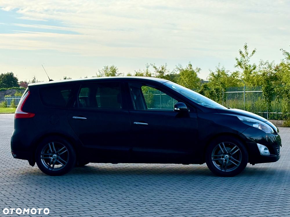 Renault Scenic 1.4 16V TCE Privilege - 10