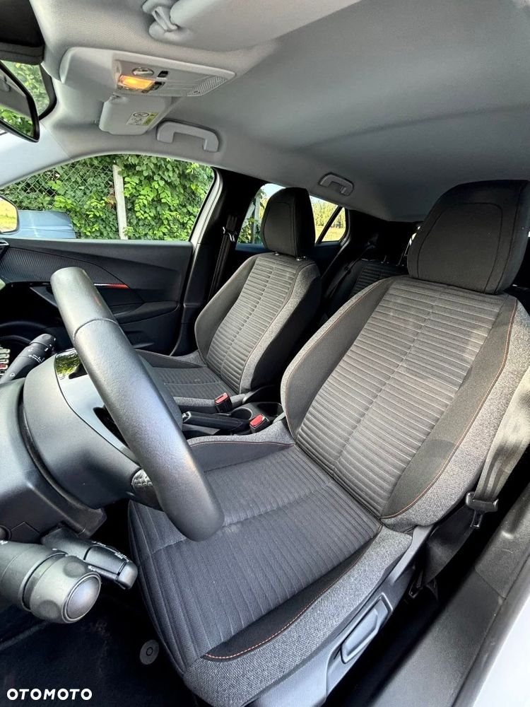 Peugeot 2008 - 6