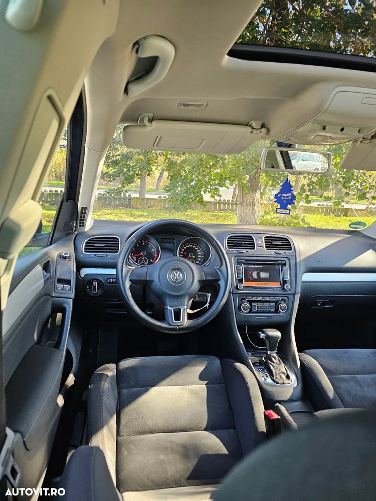 Volkswagen Golf 1.4 TSI Highline DSG - 25