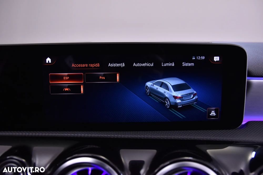 Mercedes-Benz A 250 e Sedan 8G-DCT AMG Line - 21