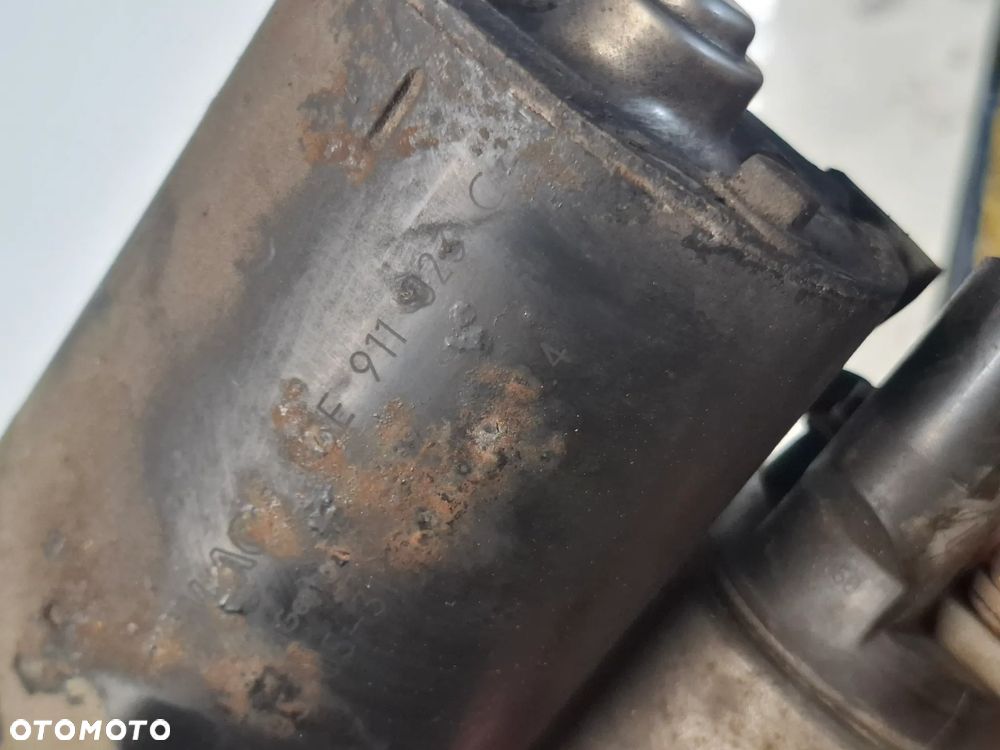 ROZRUSZNIK AUDI A6 C6 2.4 2.8 3.0 3.2 06E911023C SLASK - 2