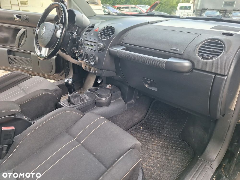 Volkswagen New Beetle 1.9 TDI DPF United - 14