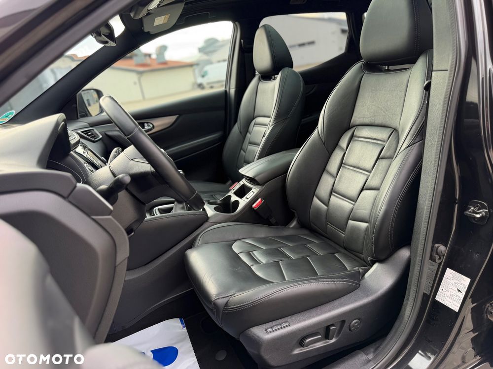 Nissan Qashqai 1.6 DIG-T Tekna+ - 28