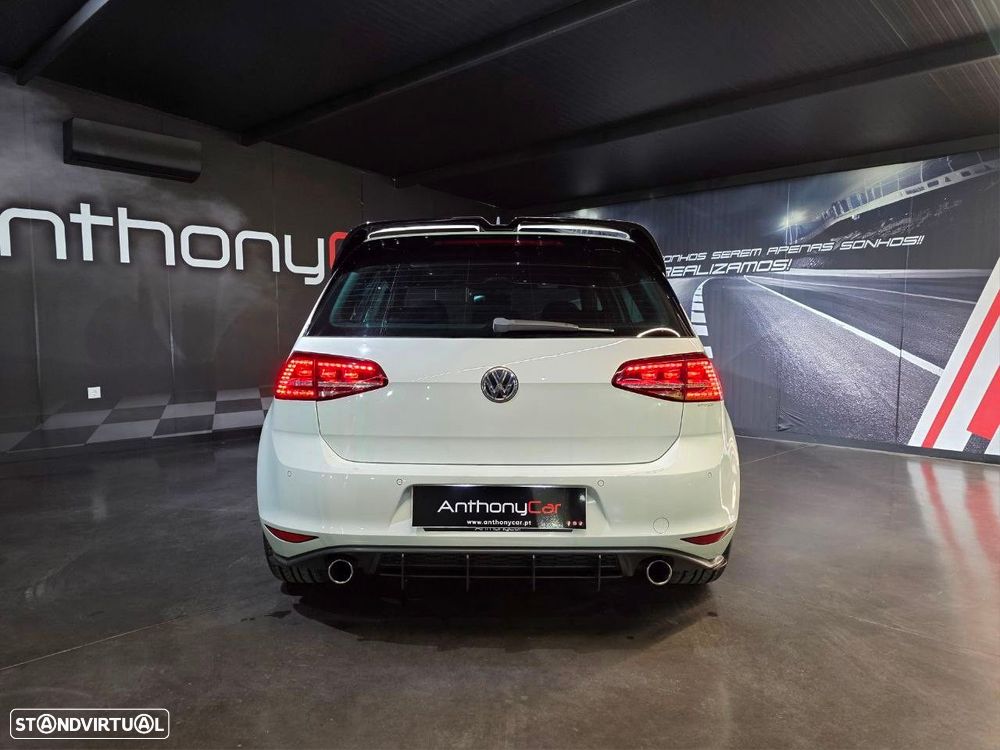 VW Golf 2.0 TSi GTi DSG Performance - 11