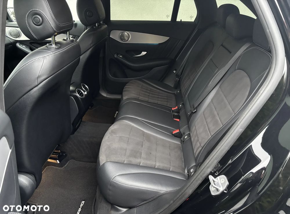 Mercedes-Benz GLC - 7