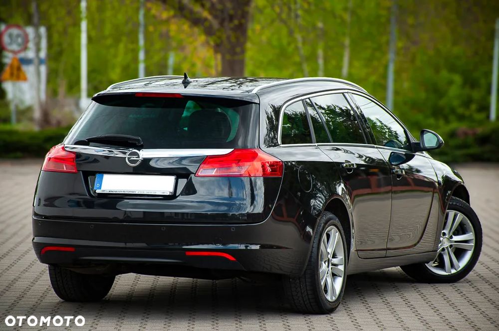 Opel Insignia 2.0 CDTI 4x4 ecoFLEX Start/Stop Design Edition - 12