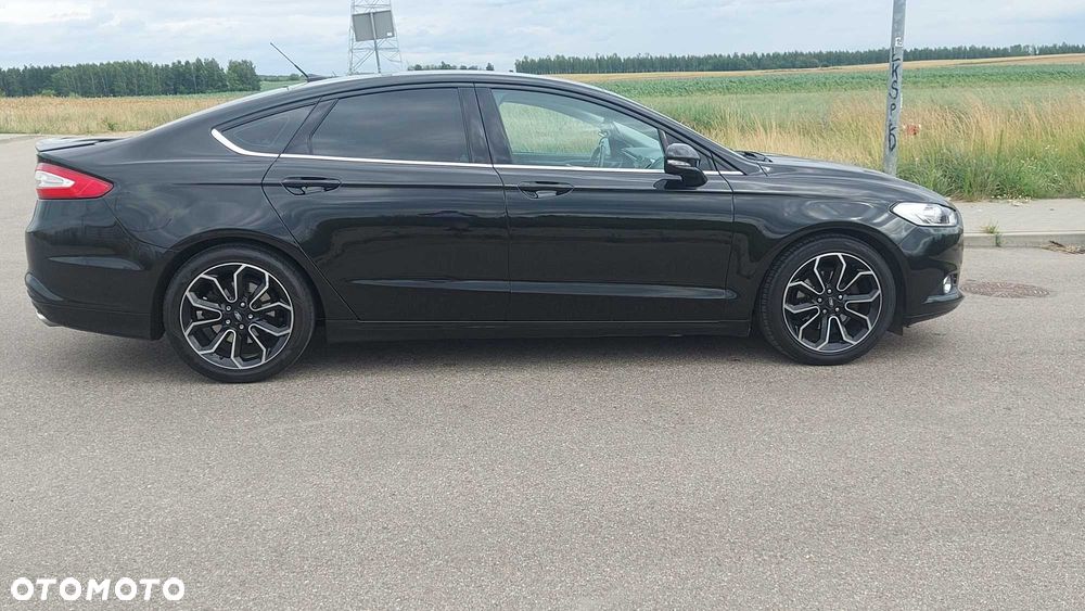 Ford Fusion - 5