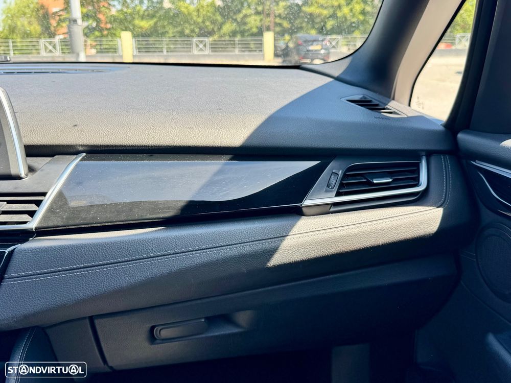 BMW 218 Gran Tourer d 7L Line Sport Auto - 43