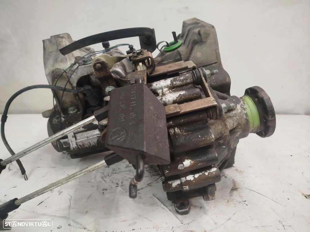 Caixa de velocidades manual VOLKSWAGEN Golf IV (1J1) - 4