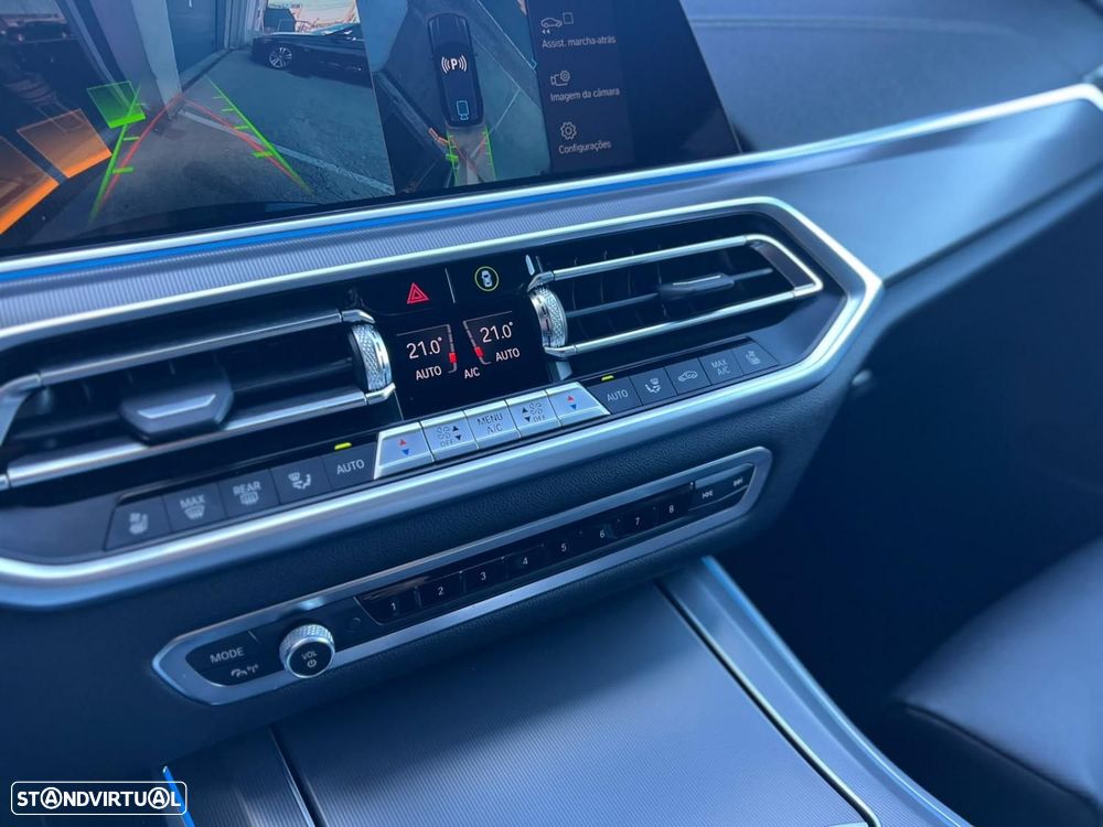 BMW X5 45 e xDrive Pack M - 11